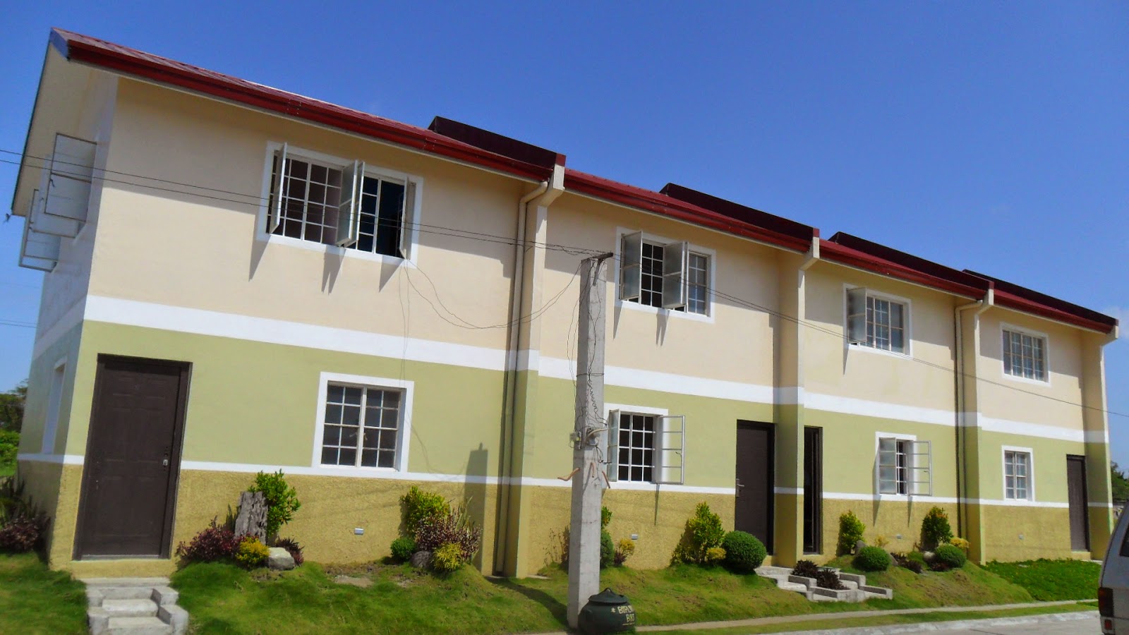 Borland Berkeley Heights Sta. Rosa Laguna Carina Gaila