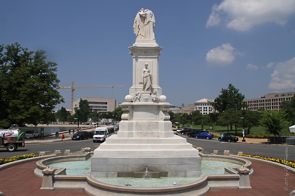 Public Art in Chicago Washington DC [Peace Monument / Naval Monument