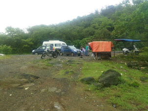 Tourist parking on Lonavala- Amby Valley road.