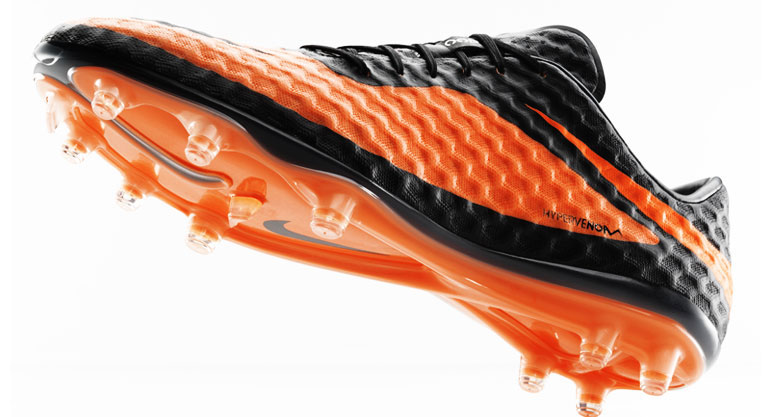 soccer hypervenom 2