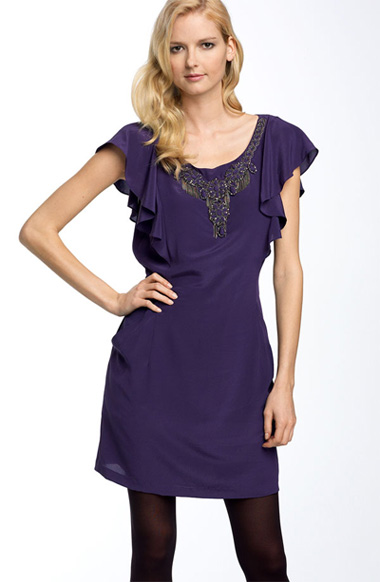 How to dress for an outdoor wedding in fall? | Sweet Additions