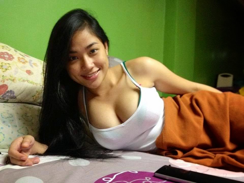 Filipina Blowjob Sexy Teen Pinay Likes Sucking Big Dick
