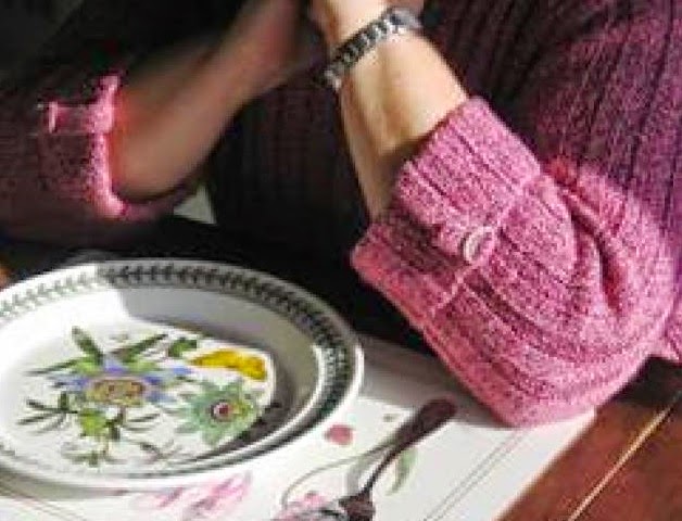 ALGUNOS BUENOS MODALES EN LA MESA ALGUNOS BUENOS MODALES EN LA MESA