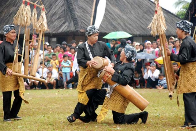 MUDAH BELAJAR IPS SMP IPS K.8 BAB 3. PERMASALAHAN
