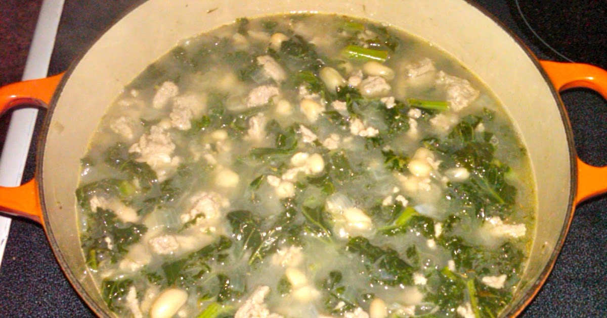 Sommer's Skinny Recipes Italian White Bean, Kale & Turkey Soup