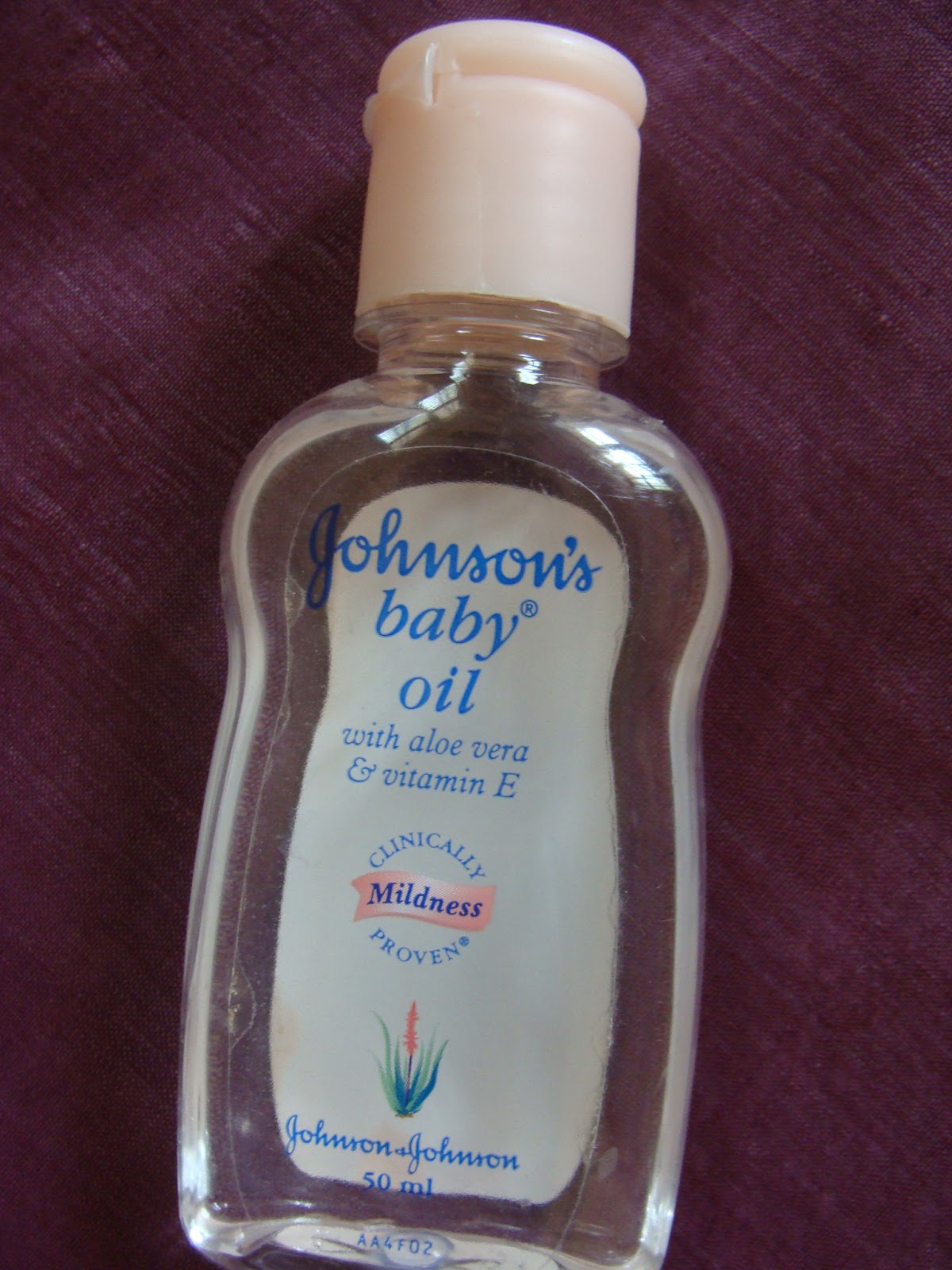 Johnson’s Baby Oil Review Kumkum's Beauty and MakeUp World