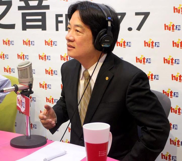 有媒體報導賴清德最快將在9月接替林全,出任行政院長。賴清德今(14)日受訪時表示,他全力支持行政院長林全,傳言有誤。 有媒體報導賴清德最快將在9月接替林全,出任行政院長。賴清德今(14)日受訪時表示,他全力支持行政院長林全,傳言有誤。