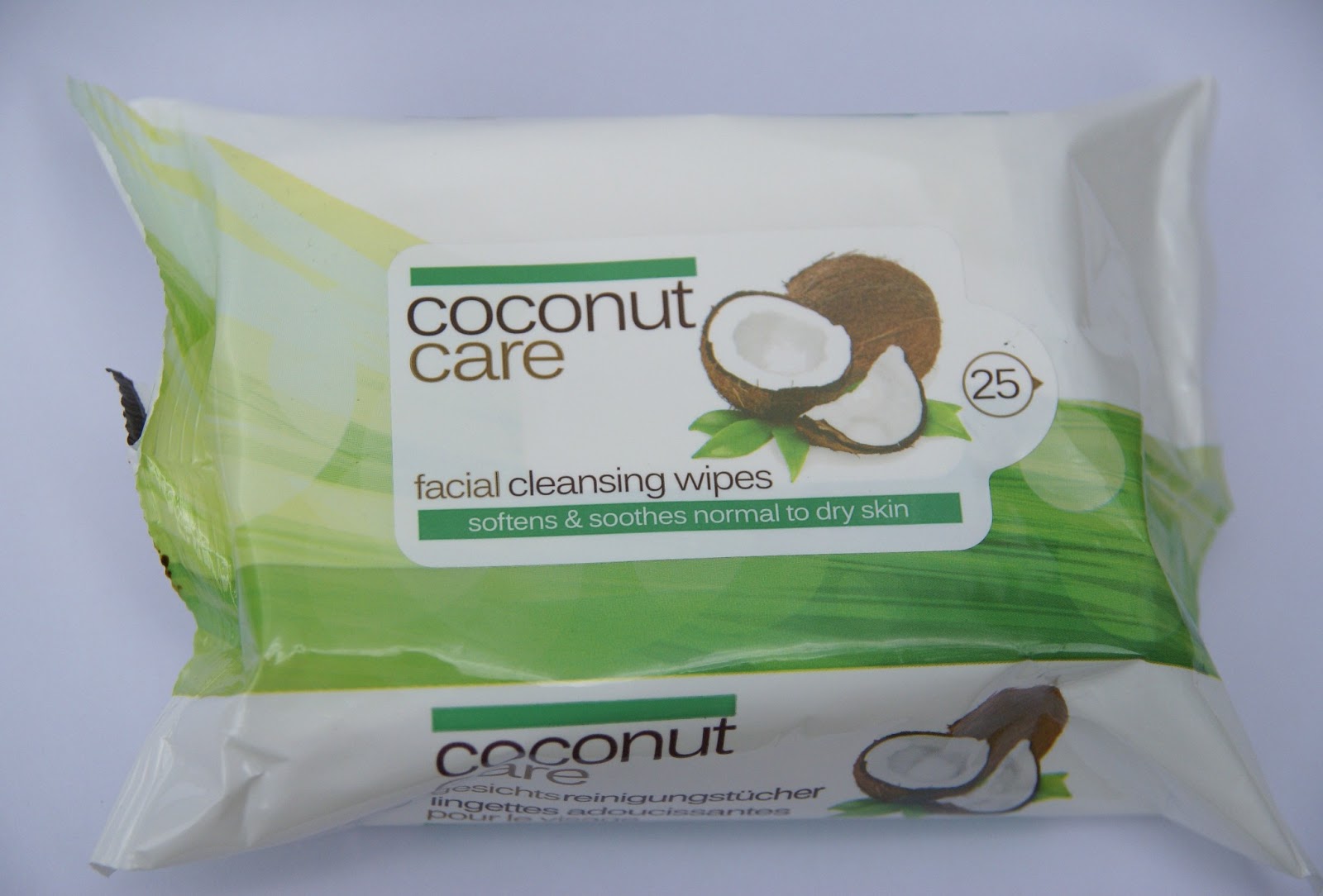 PiinkBeautyPrincess Review Coconut Care Facial Cleansing Wipes