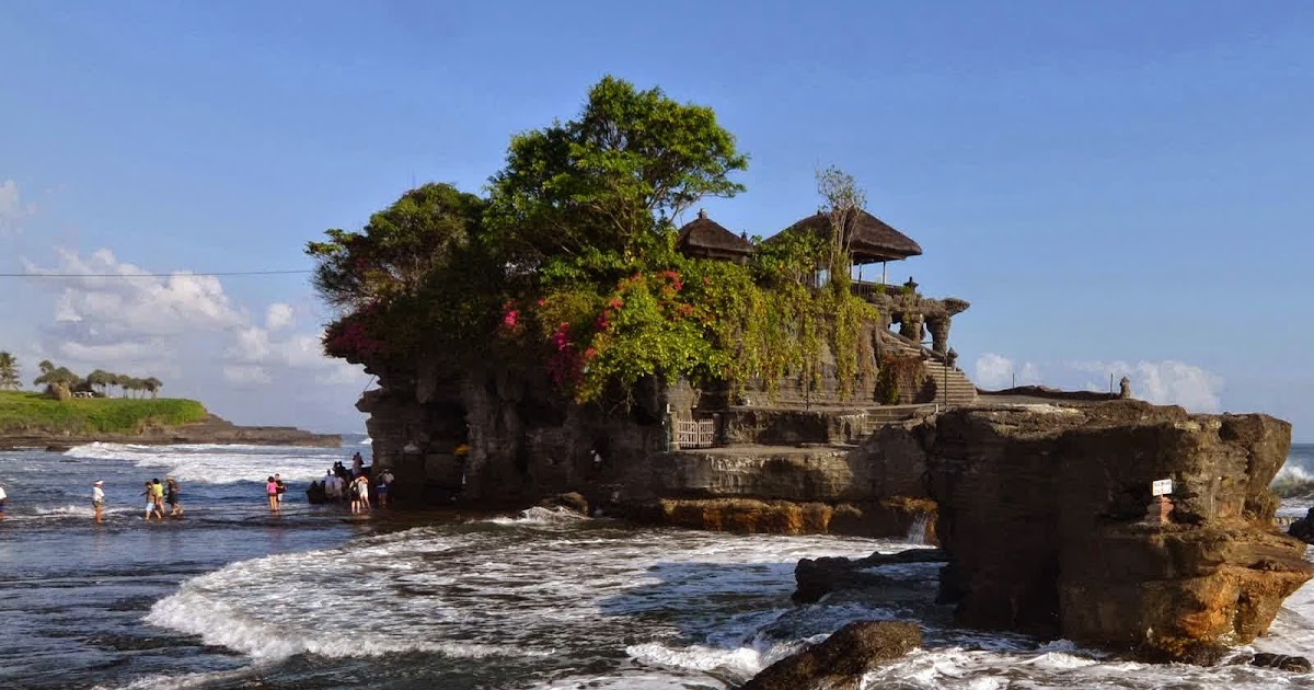 restroomrevelations: Review Tempat Liburan: Tanah Lot di ...