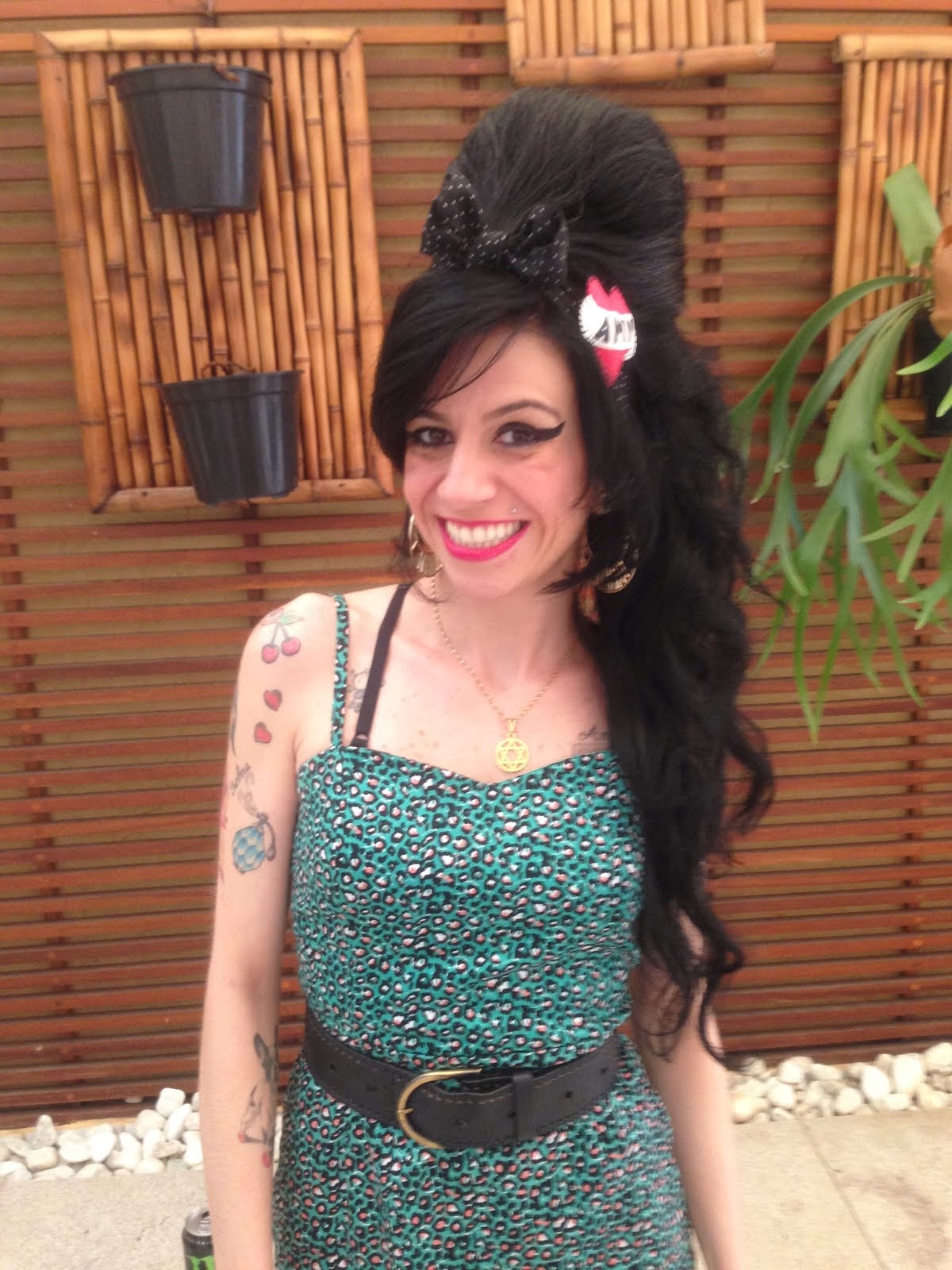Sósia Amy Winehouse - Desfile Moda 2014 Lost