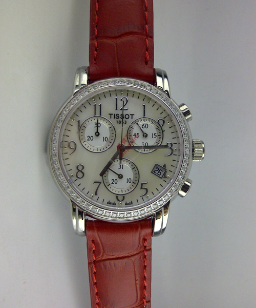 tissot+dressport+red+silver+diamond.jpg