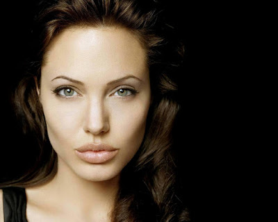 Angelina Jolie Sexy Wallpaper