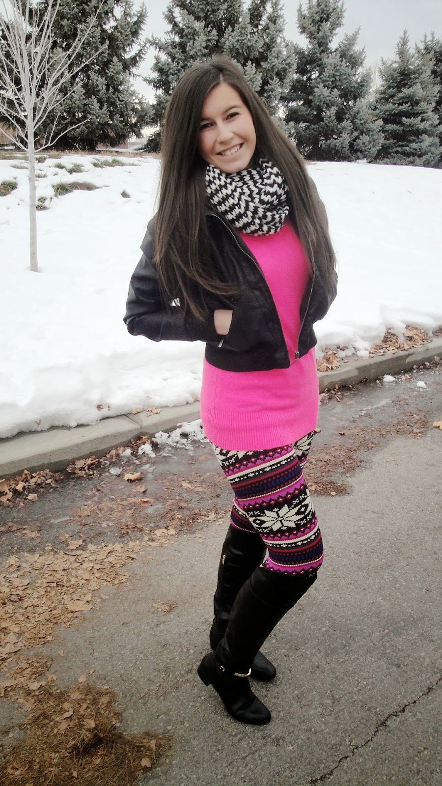 Love, Iris Snow Flake Fleece Lined Leggings