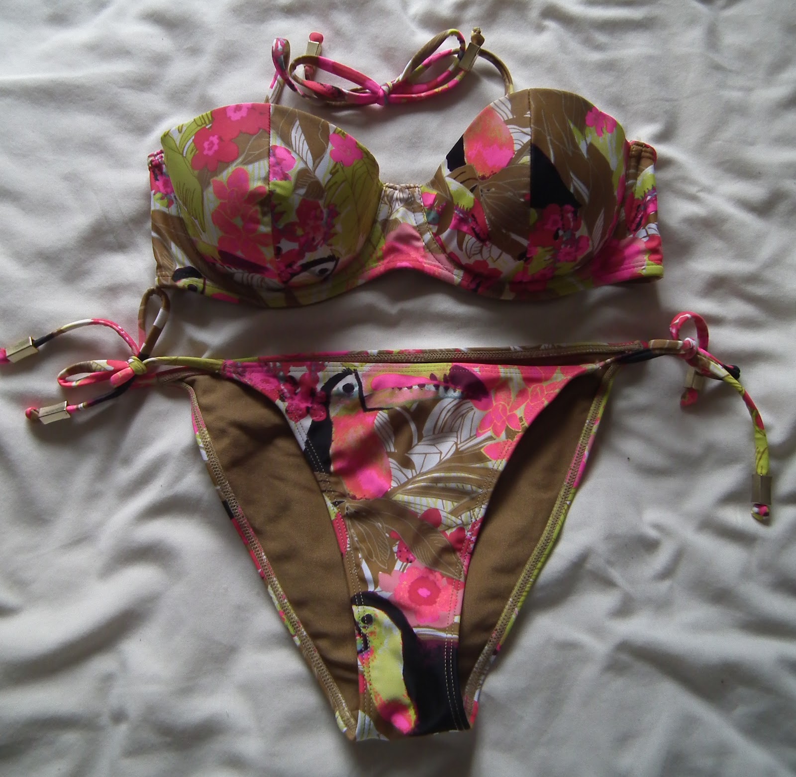 Sammi Jackson H&M BIKINI BUYS