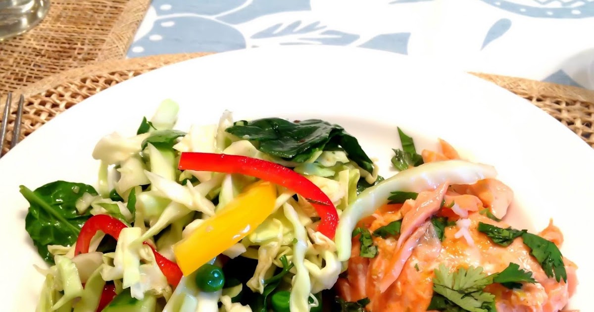 lizzy write chili lime salmon + cabbage spinach salad
