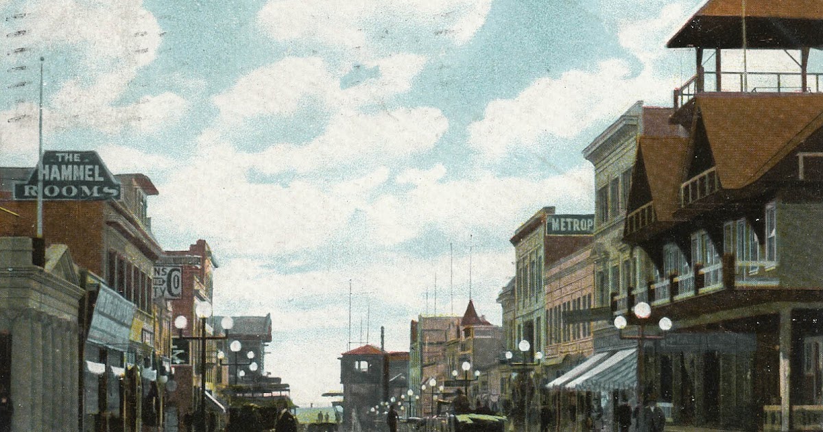 The Daily Postcard Ocean Park, California