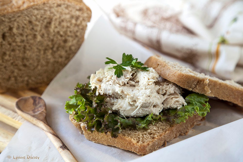 Cafe Lynnylu Whole Wheat Bread