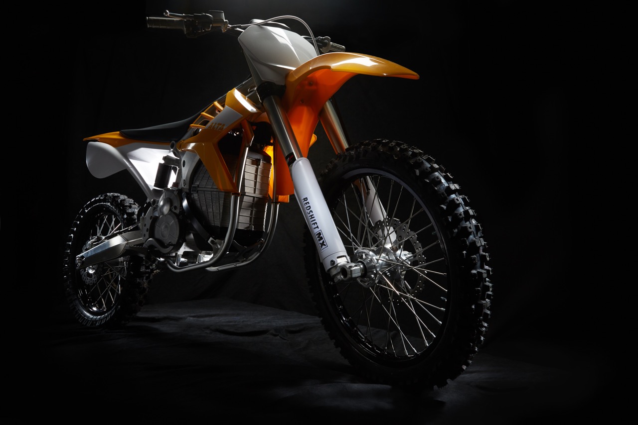 Alta Motors Delivers First Electric Motocross / Supermoto Bikes [VIDEO