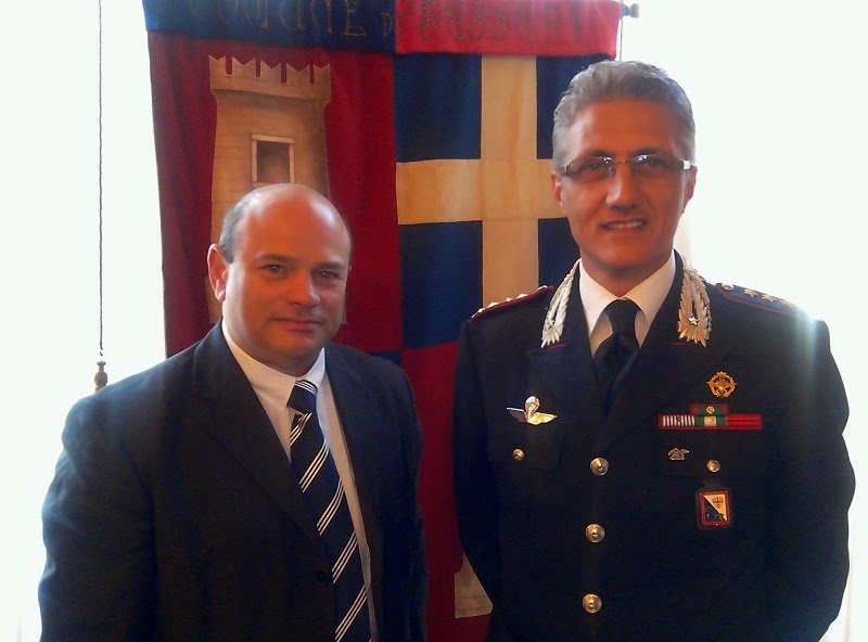 Il comandante Giovanni Adamo in visita a Palazzo Ducale VoceDiAlghero.it