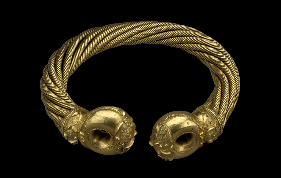 The Great Torc from Snettisham. Iron Age, about 75 BC. Found at Ken Hill, Snettisham, Norfolk, England [Credit: © The British Museum]