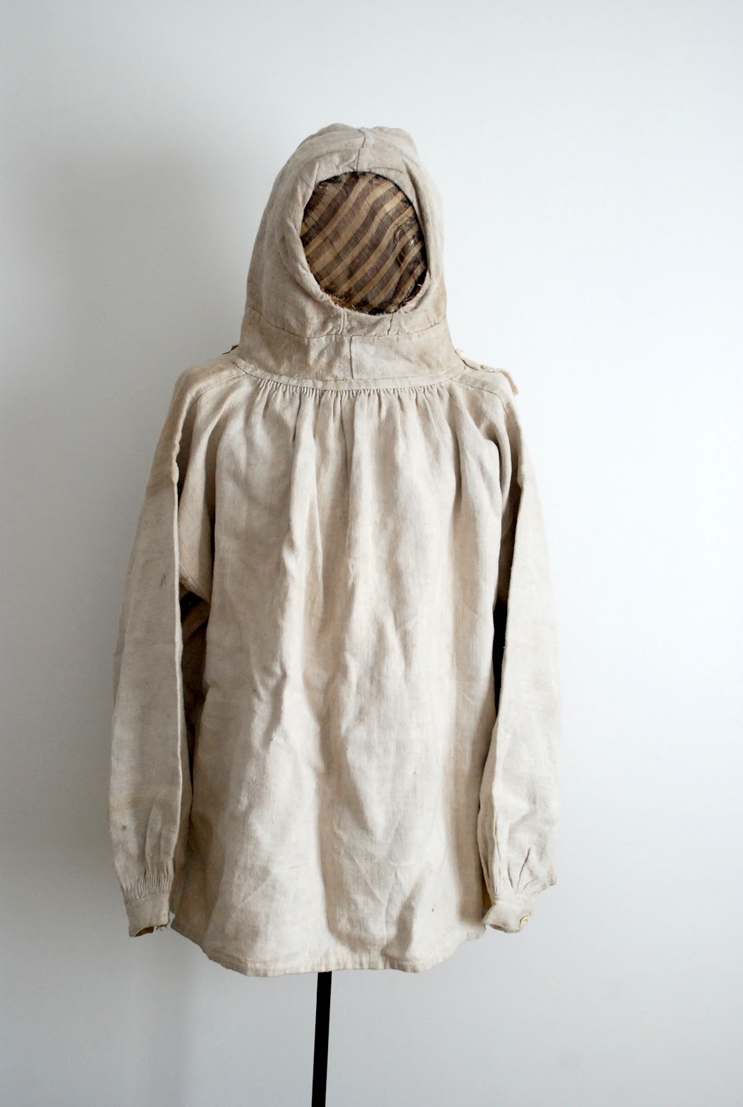 The Vintage Catalogue: Let's talk about beekeeping... Amazing FRENCH