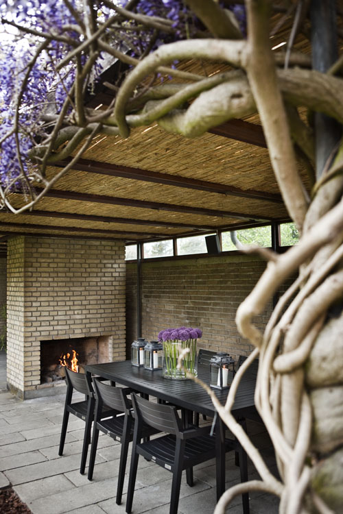 COSAS DE PALMICHULA: UNA CASA CON UN EXTERIOR INTEGRADO EN LA DECORACIÓN