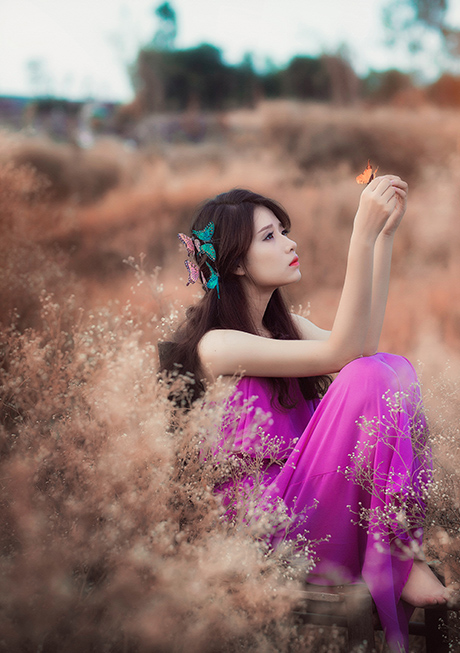 [Image: thieu-nu-9x-mo-mong-giua-vuon-hoa-baby-1]