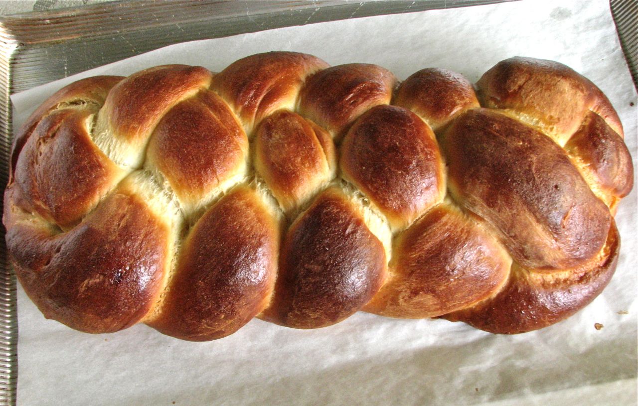 Delectably Mine Braided Challah Bread