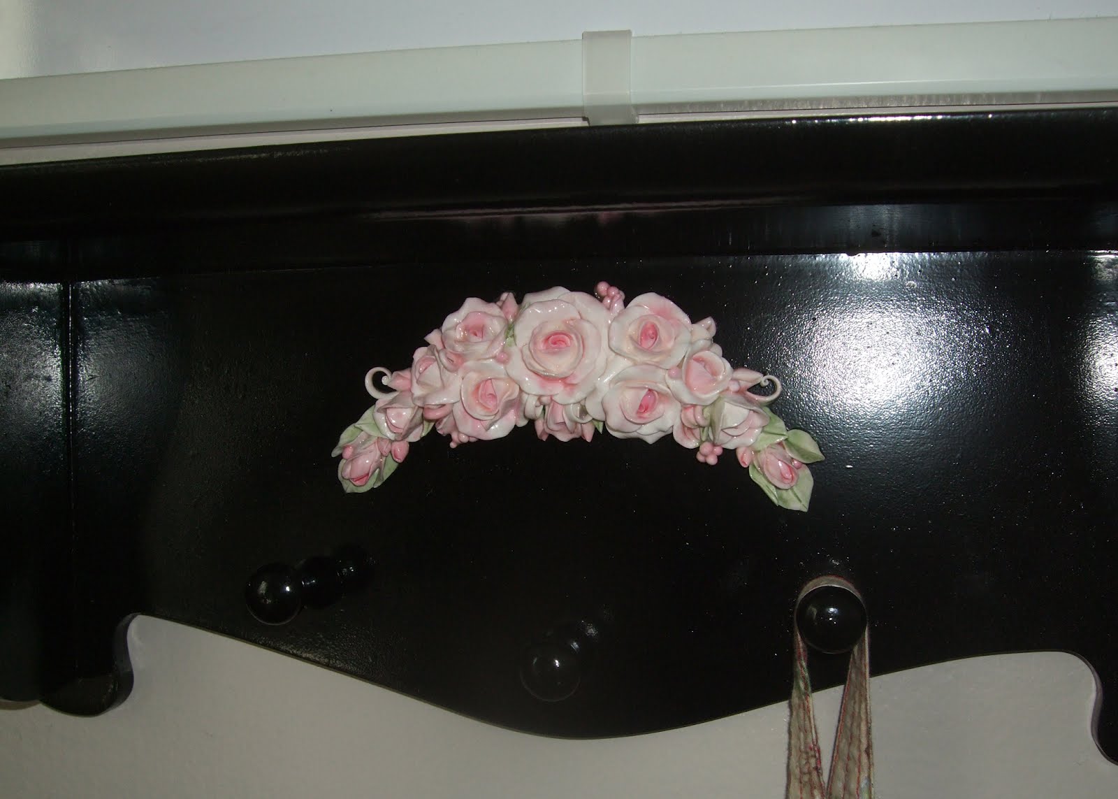 Creatingcottage Furniture Appliques Large And Small Roses
