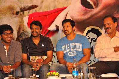 Deiva Thirumagal Movie Press Meet Stills Pics Photo Gallery wallpapers