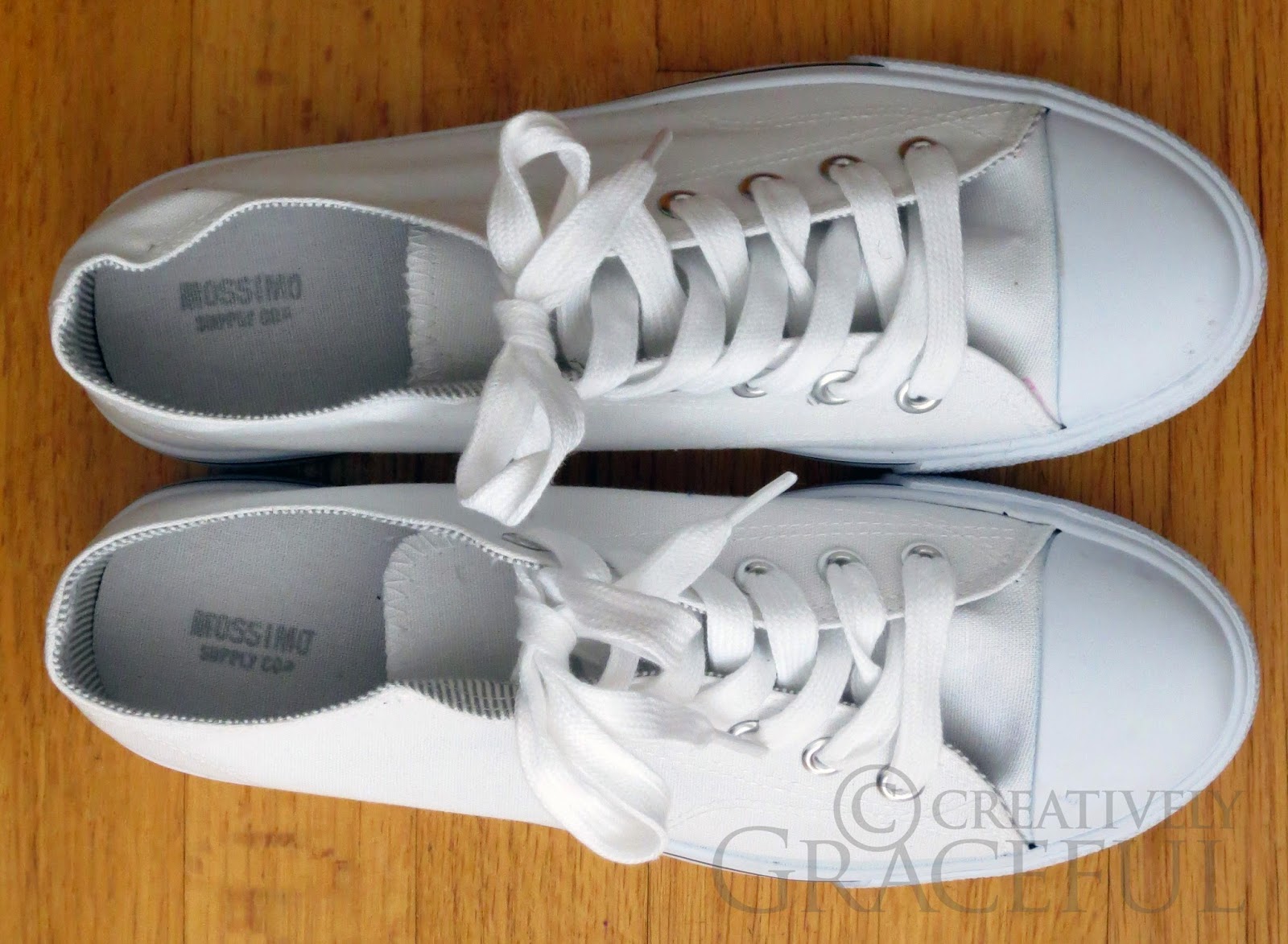 Creatively Graceful Permanent Marker Floral Shoes