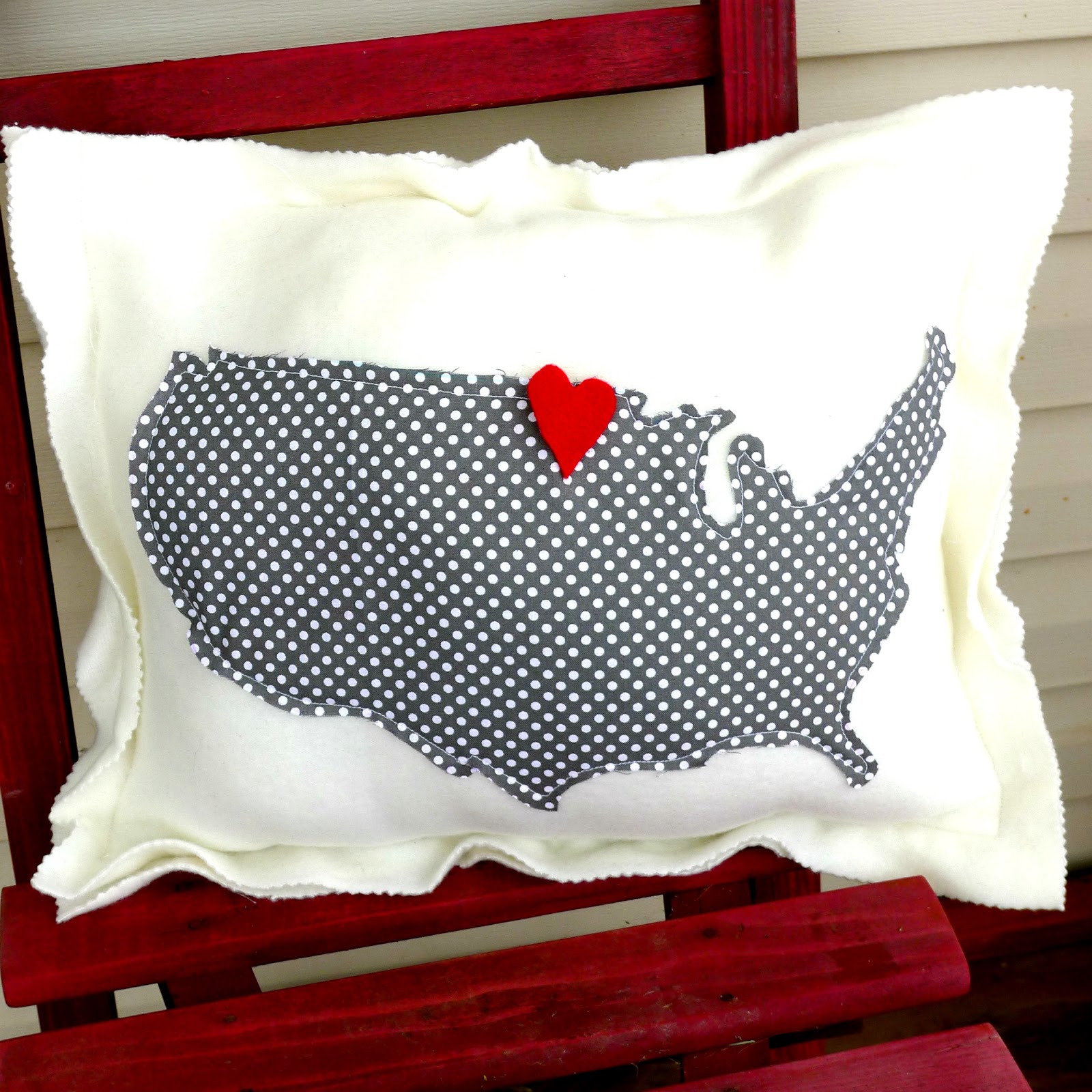 The Children's Nest United States Map Pillow