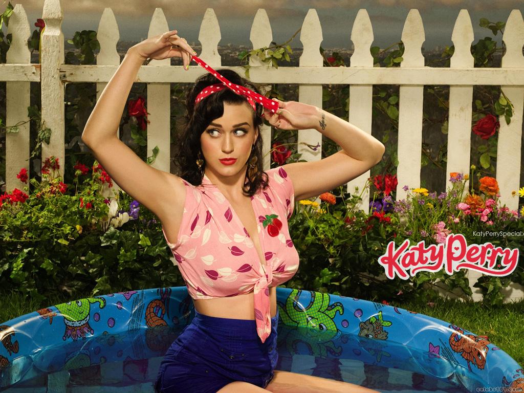 ayoko ng baboy. gusto ko ng baboy.: Katy Perry (30 Photos | 1 Video)