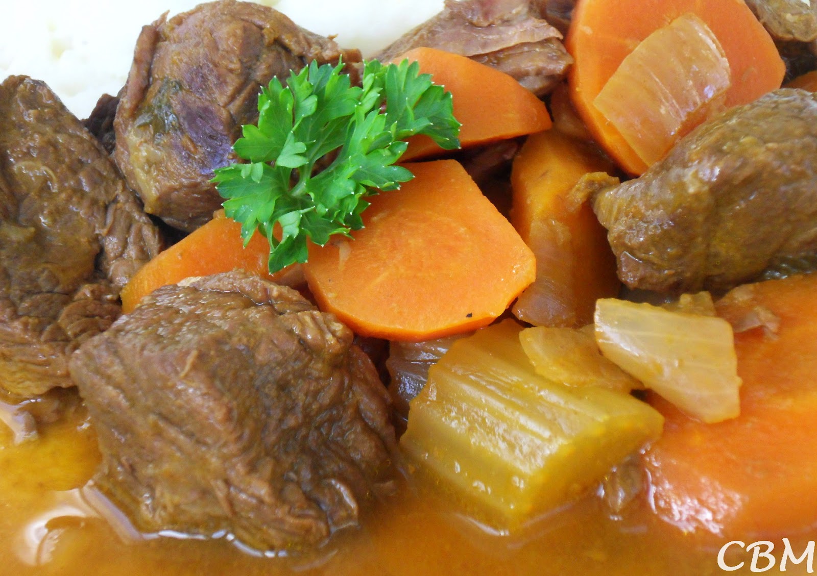 Dans la cuisine de Blancmanger Boeuf au jus de carottes (mijoteuse)