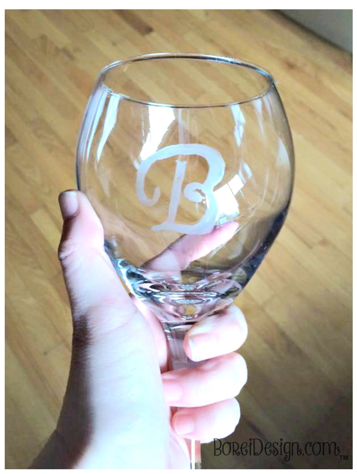 Featured image of post Diy Wine Glass Etching - We&#039;ll show you how to personalize wine glasses to make a great gift!