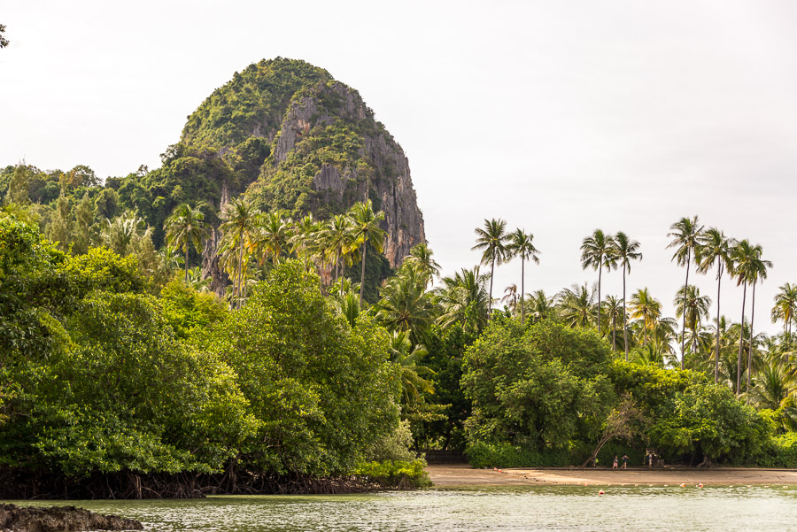 Railay. Rock climbing