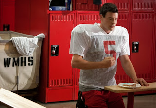 Recap/review of Glee 2x03 'Grilled Cheesus' by freshfromthe.com