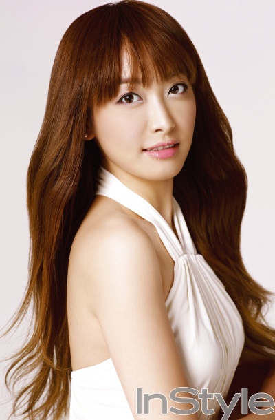 Victoria Song Pictures