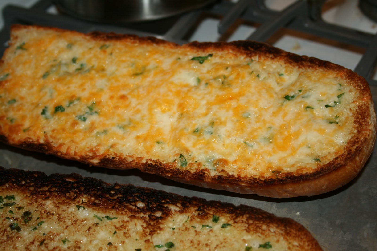 Garlic Bread (with or without Cheese)
