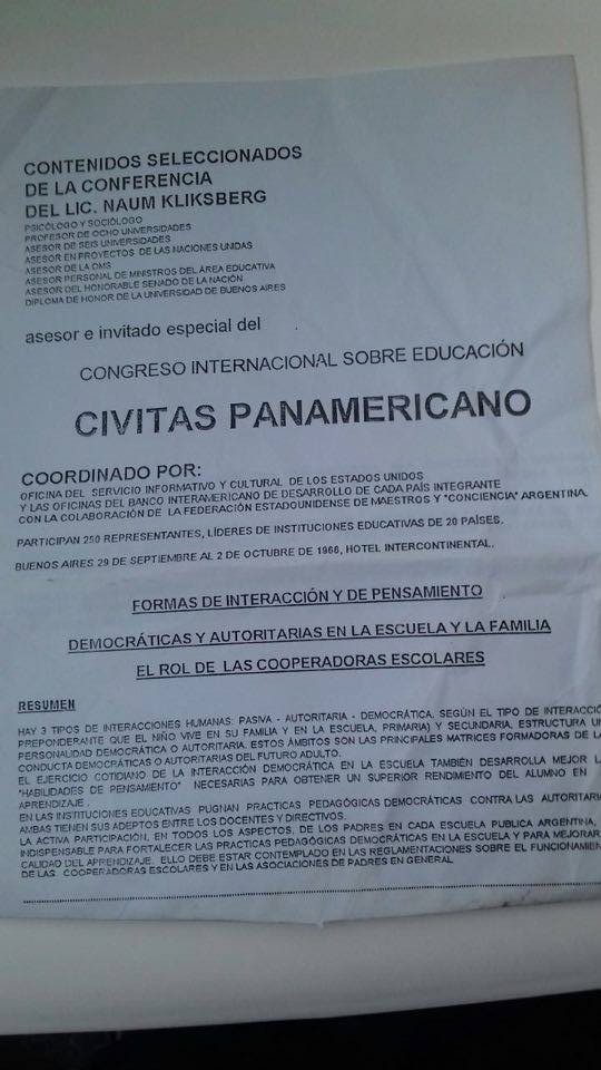 28 - Conferencia dada en un importante congreso internacional sobre educación como