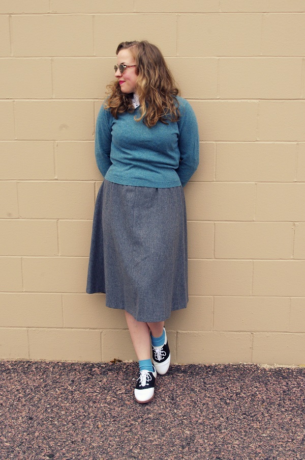 ButterflyLovesSnapdragons: Outfit: Walking Yearbook