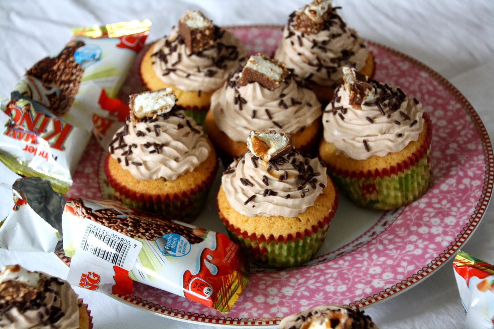 Herzfutter Food Blog Pamk Kindheitserinnerung Bunte Muffins