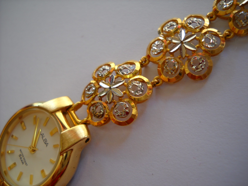 Nazman Enterprise Jam Tangan Emas