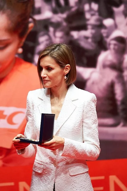 Queen Letizia of Spain attended the Red Cross World Day Commemoration at the Miguel Delibes auditorium on May 8, 2015 in Valladolid, Spain.