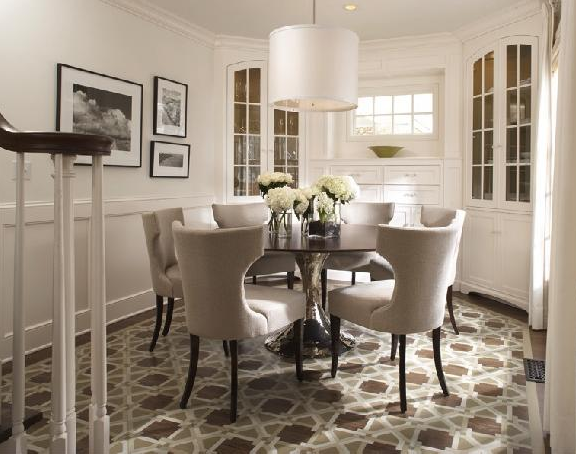 Round Dining Room Table with Bench