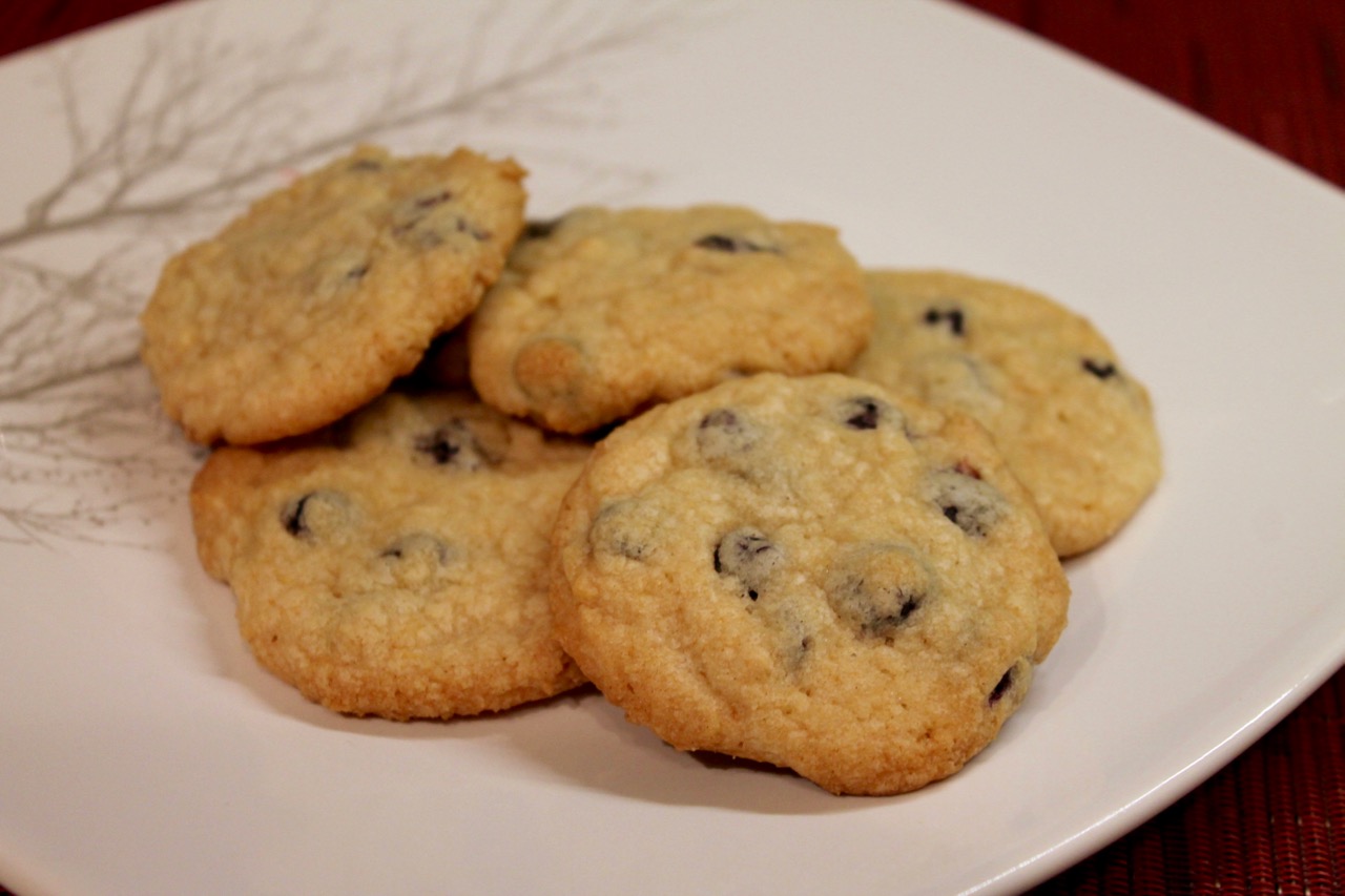 Cook In / Dine Out Momofuku Milk Bar Blueberry & Cream Cookies