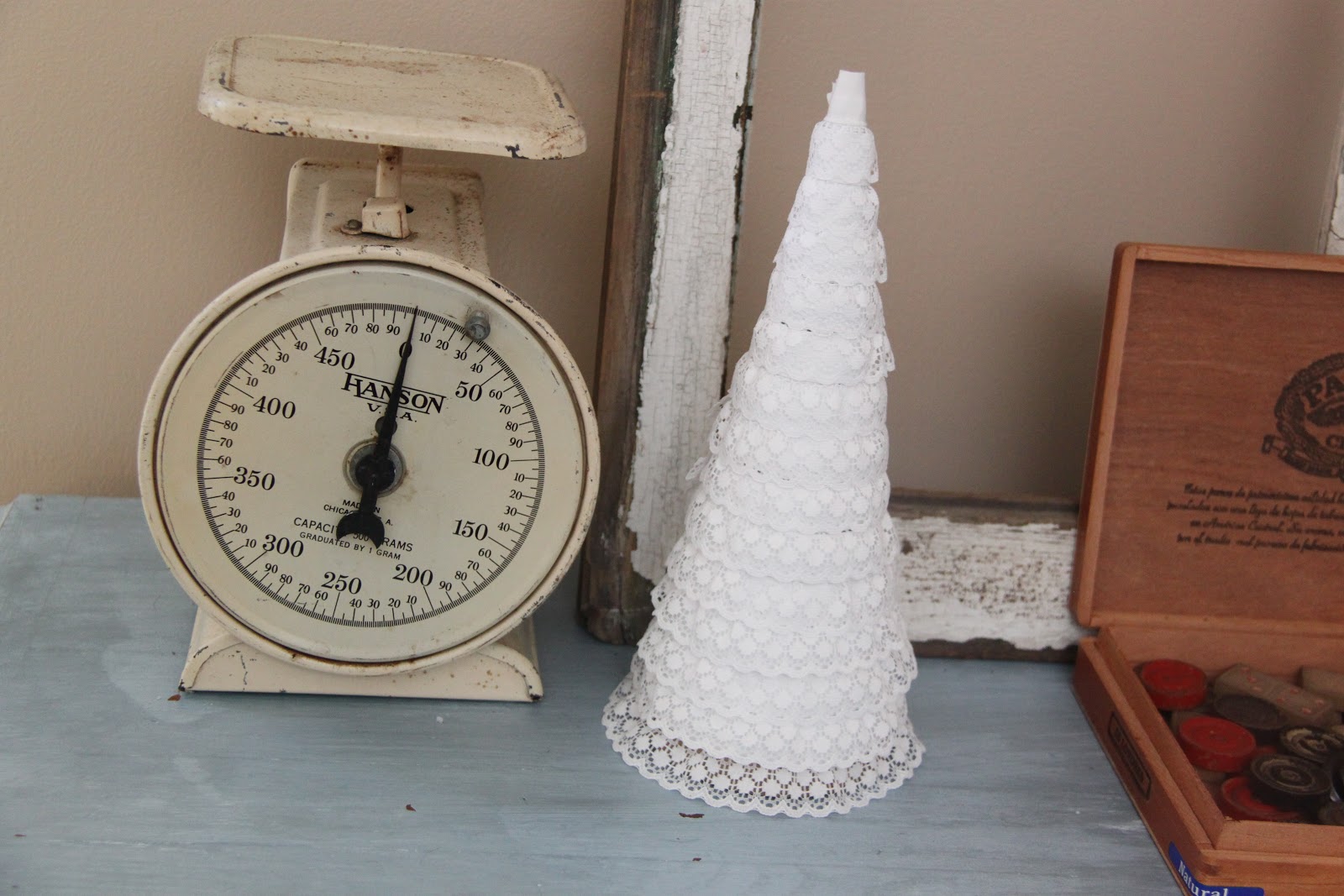 Decorative Lace Trim Christmas TreesTUTORIAL Smashed Peas & Carrots