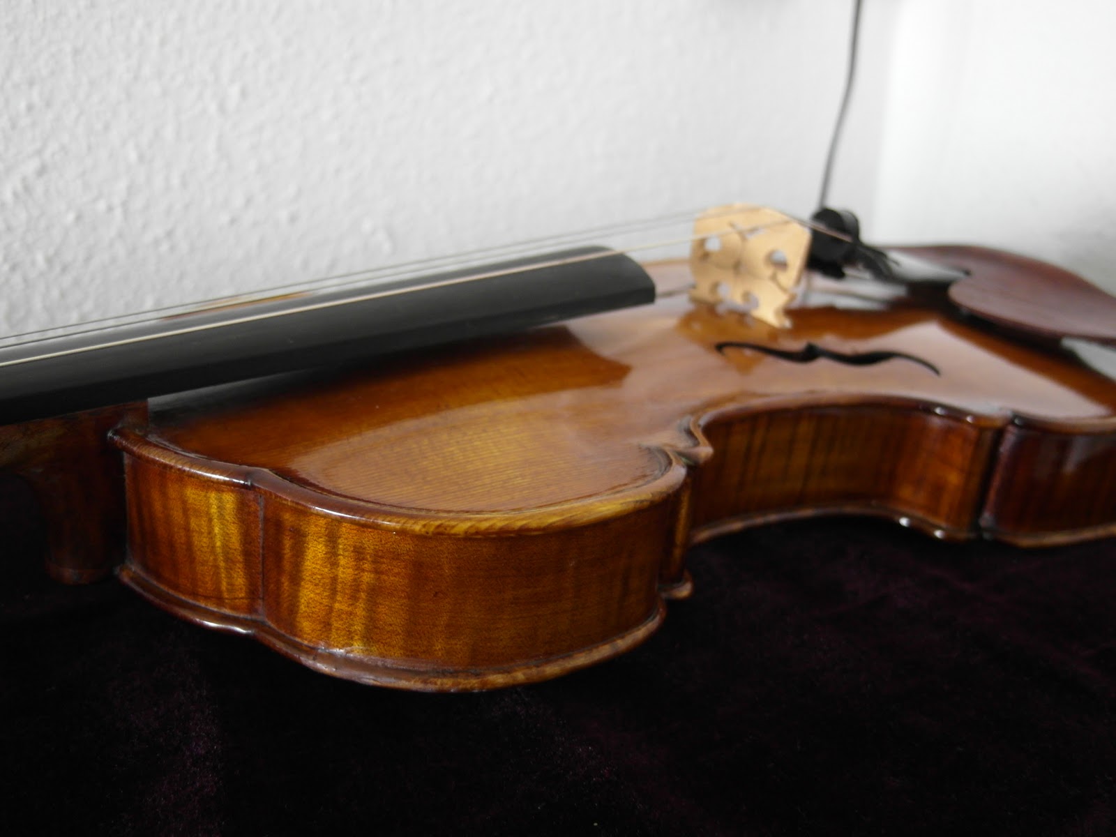 Joey's violin collection Violins and Cellos by He Xirui 四川何夕瑞的琴