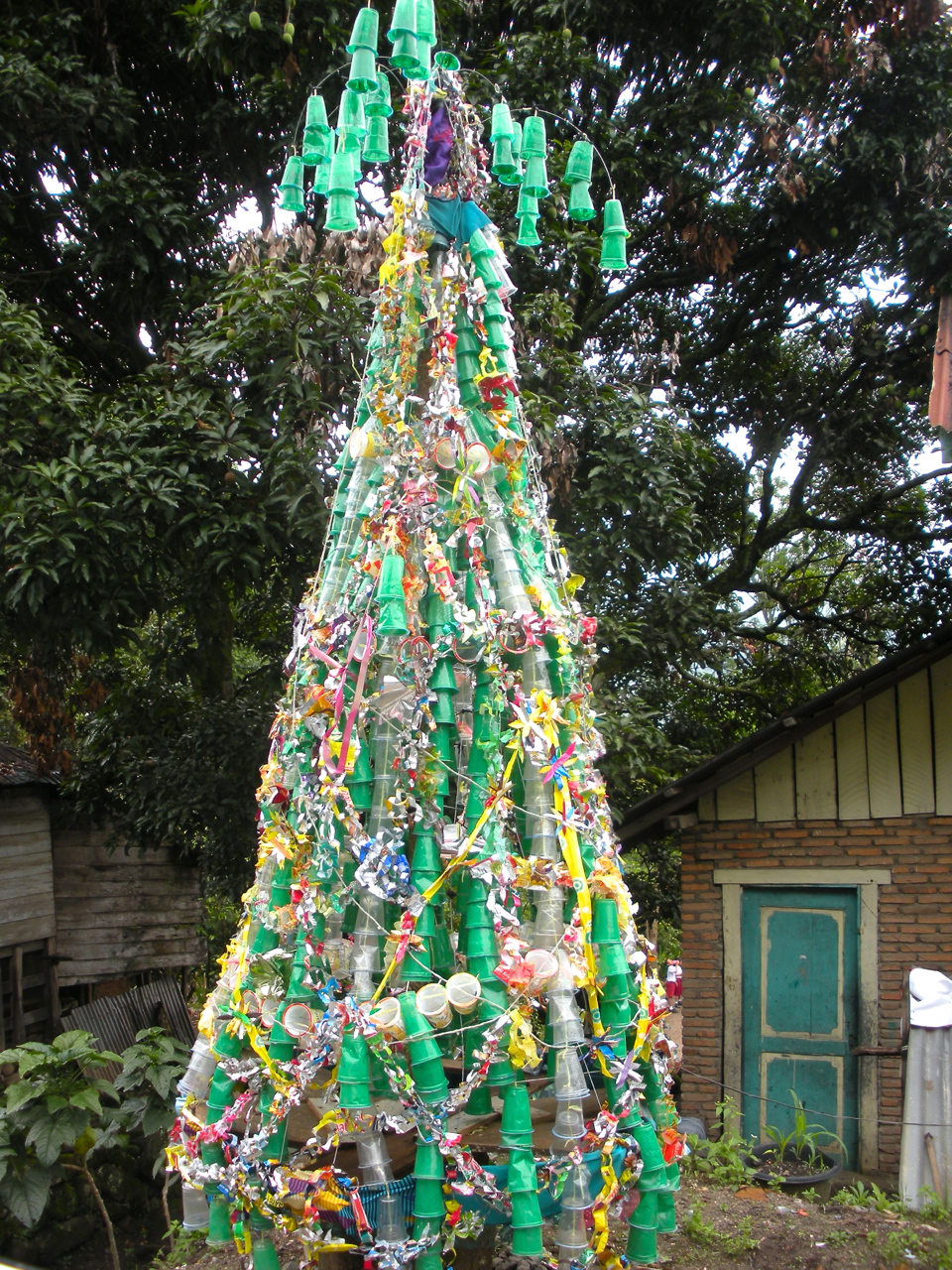 Winding Spiral Case Happy holidays from Myanmar!