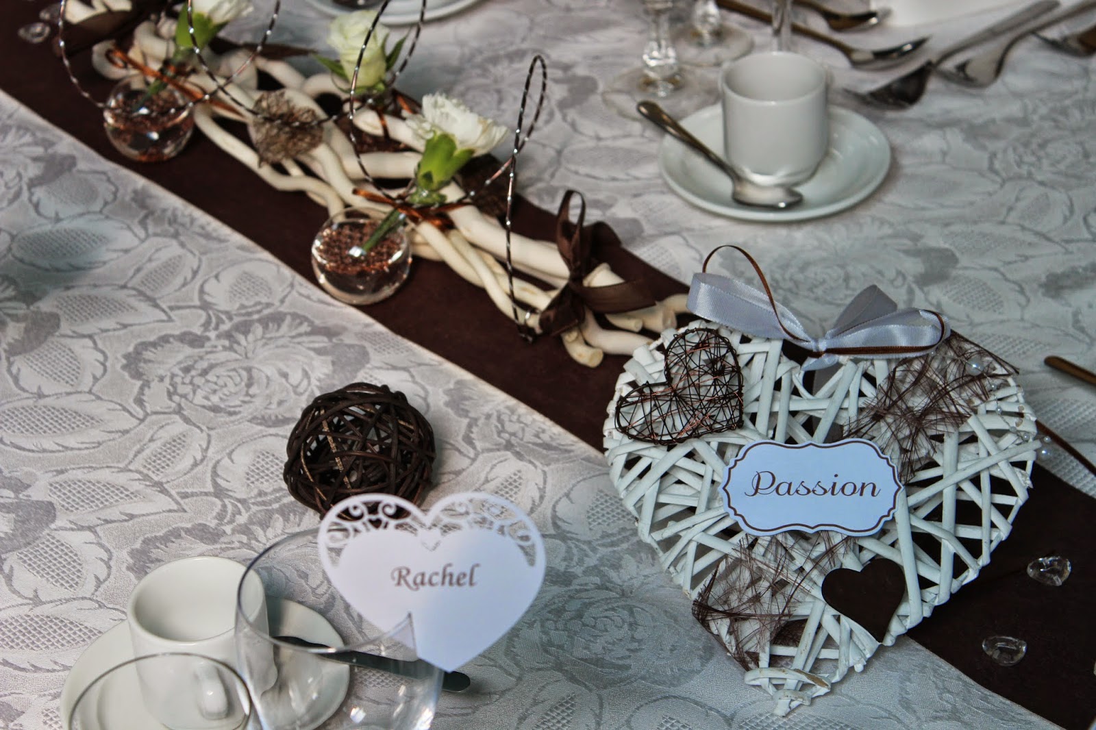 D%C3%A9coration+de+table+mariage+coeur+m